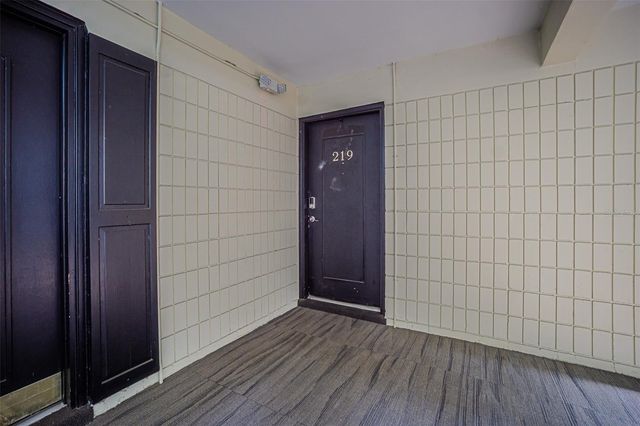 2302 S MANHATTAN AVENUE 219, Tampa, FL 33629