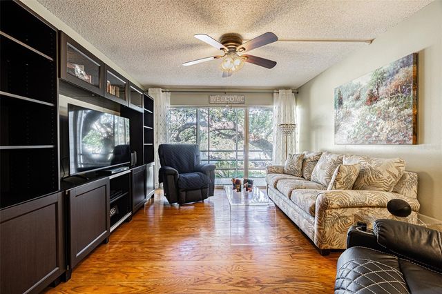 2302 S MANHATTAN AVENUE 219, Tampa, FL 33629