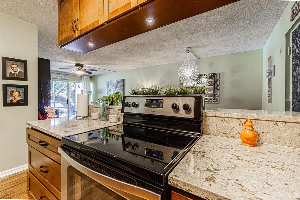 Image 15 of property listing at 2302 S MANHATTAN AVENUE 219, Tampa, FL 33629