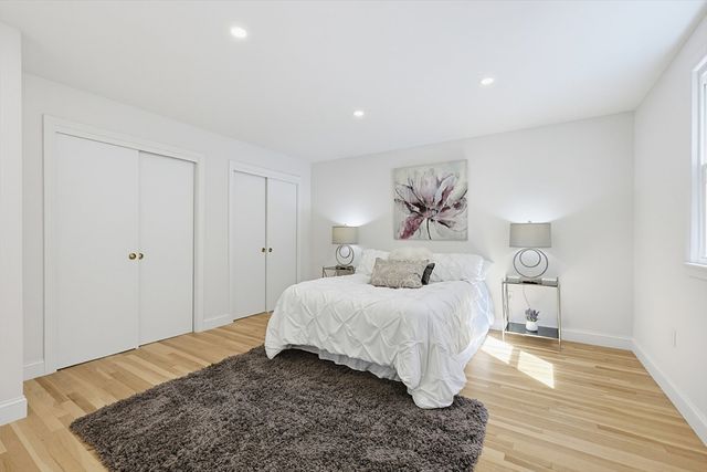 8 Cook Rd, Foxboro, MA 02035