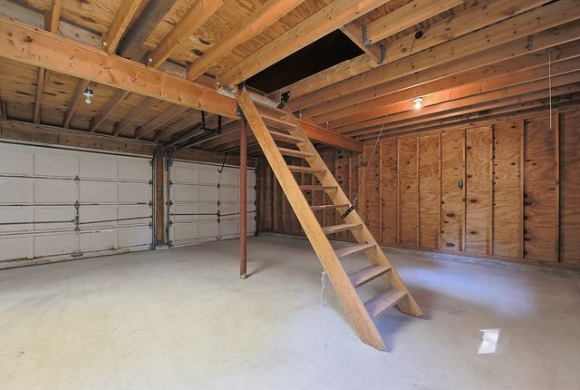 8 Cook Rd, Foxboro, MA 02035
