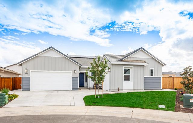 8471 Tulip Ct, Roseville, CA 95747