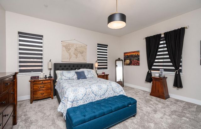 8471 Tulip Ct, Roseville, CA 95747