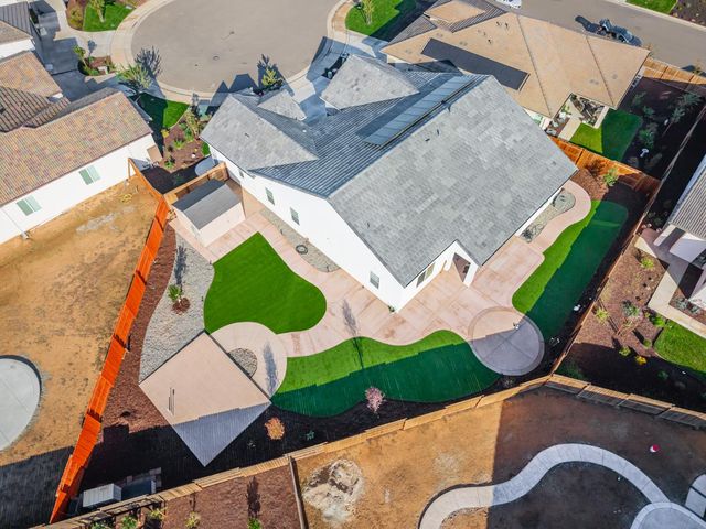 8471 Tulip Ct, Roseville, CA 95747
