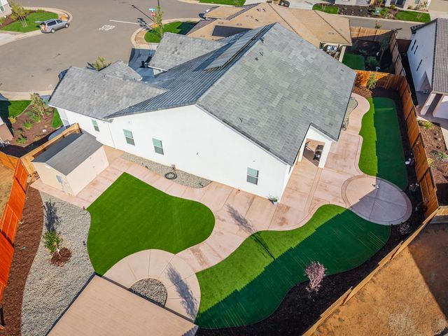 8471 Tulip Ct, Roseville, CA 95747