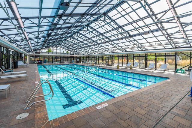 8471 Tulip Ct, Roseville, CA 95747
