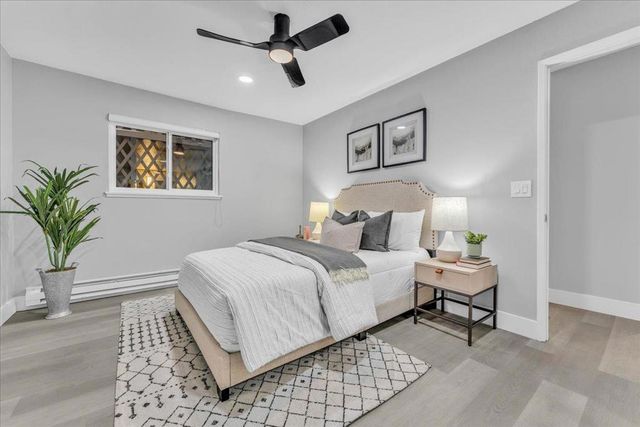 1685 Bayridge Way 204, San Mateo, CA 94402