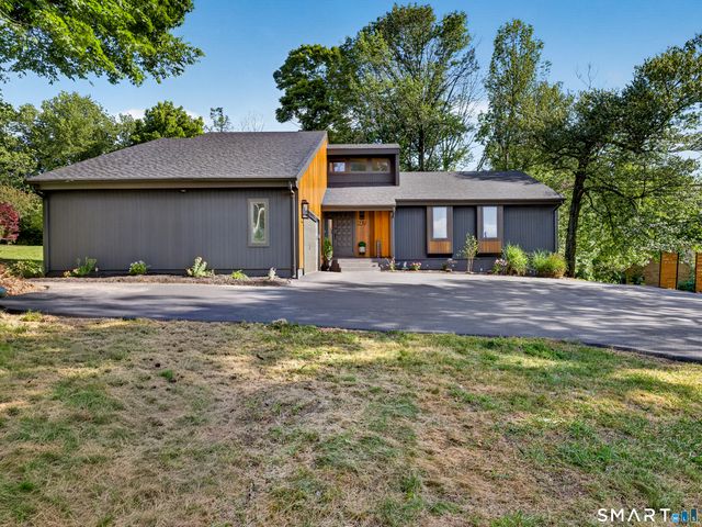 239 Brown Road, Brooklyn, CT 06234