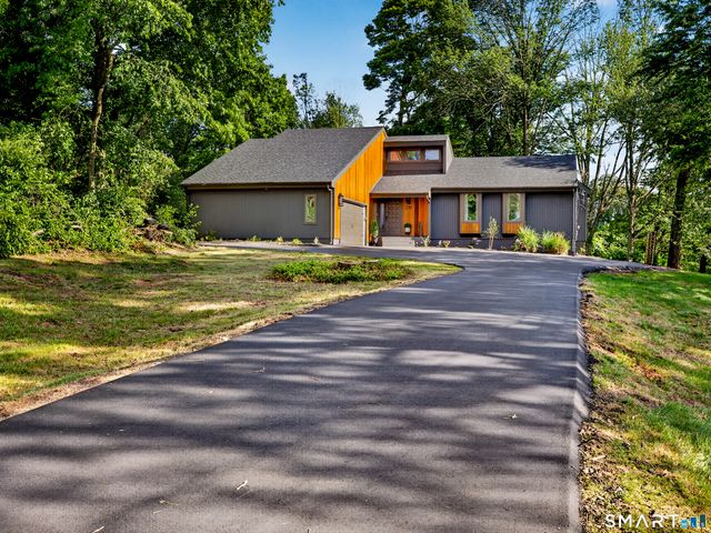 239 Brown Road, Brooklyn, CT 06234