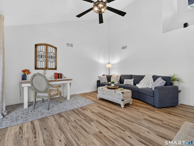 239 Brown Road, Brooklyn, CT 06234