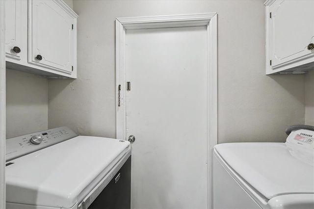 1504 Jupiter Circle, Edmond, OK 73003