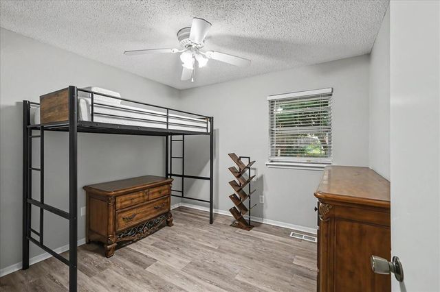 1504 Jupiter Circle, Edmond, OK 73003