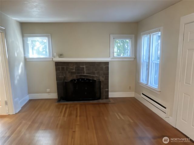 7822 NE Lake City Way NE, Seattle, WA 98115