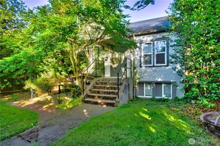 7822 NE Lake City Way NE, Seattle, WA 98115