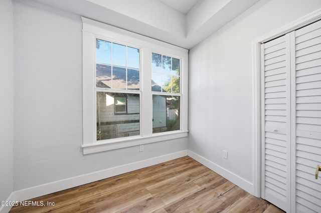 2803 N MARKET Street, Jacksonville, FL 32206