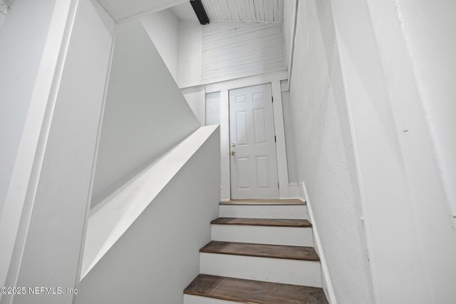 2803 N MARKET Street, Jacksonville, FL 32206