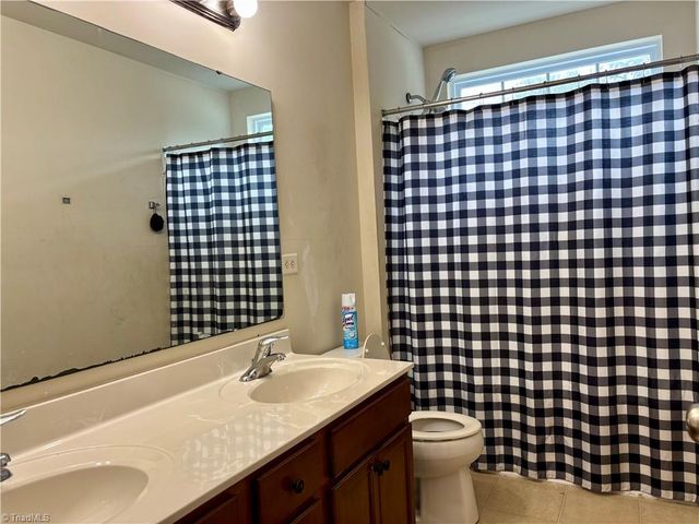 3717 Whitworth Drive, Greensboro, NC 27405