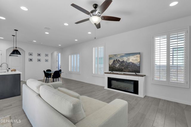 14737 PEBBLE HILLS Boulevard, El Paso, TX 79938