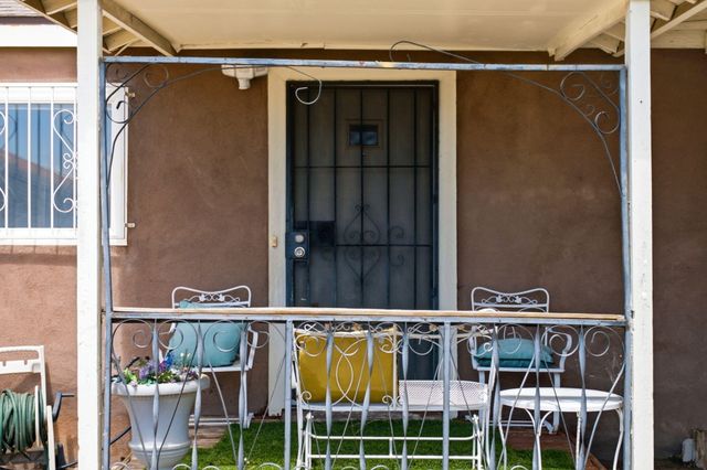 2201 7th Street NW, Albuquerque, NM 87102