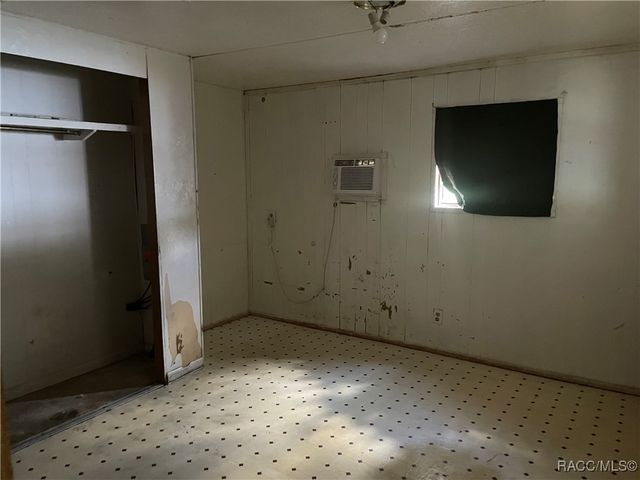 1587 S Canary Terrace, Inverness, FL 34452