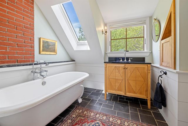 39 Whitcomb Hill Road, Strafford, VT 05070