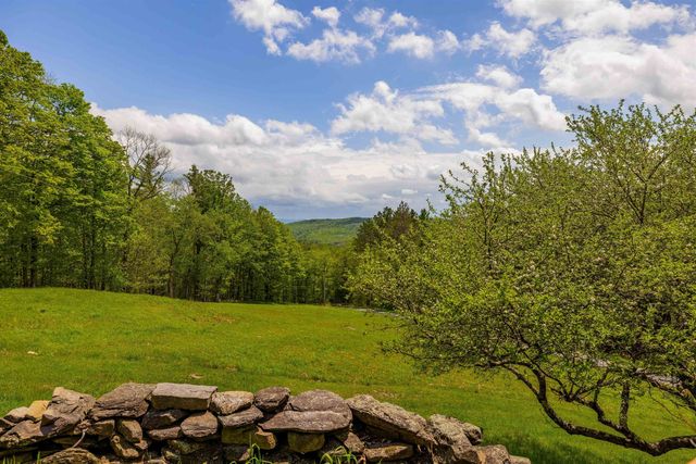 39 Whitcomb Hill Road, Strafford, VT 05070