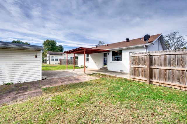 349 Shirley Rd, Smyrna, TN 37167