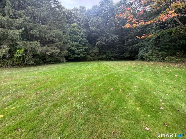 201 West Road, Ellington, CT 06029