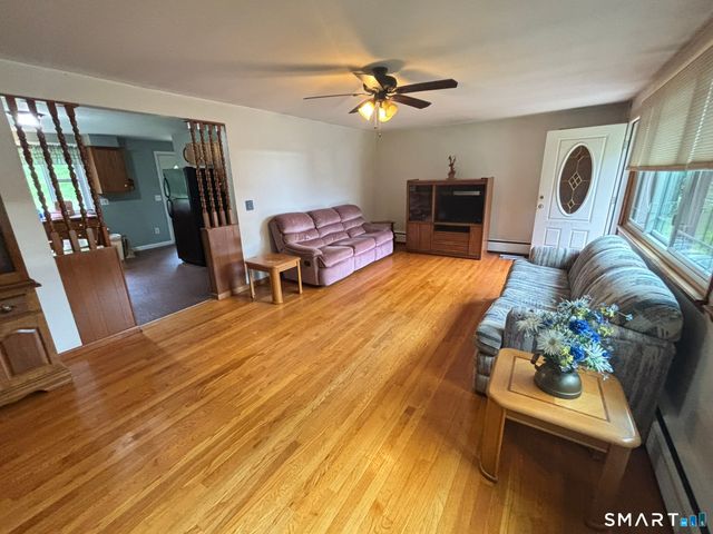 201 West Road, Ellington, CT 06029