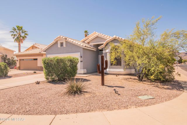 9038 N Palm Brook Drive, Tucson, AZ 85743