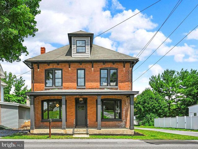 124 N SHERIDAN RD, Newmanstown, PA 17073
