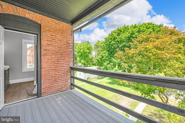 124 N SHERIDAN RD, Newmanstown, PA 17073