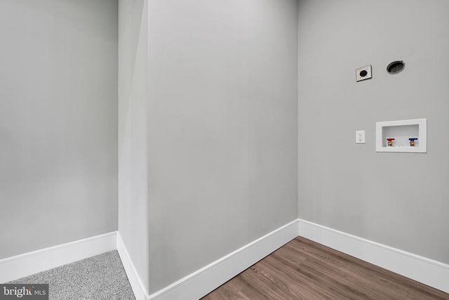 124 N SHERIDAN RD, Newmanstown, PA 17073