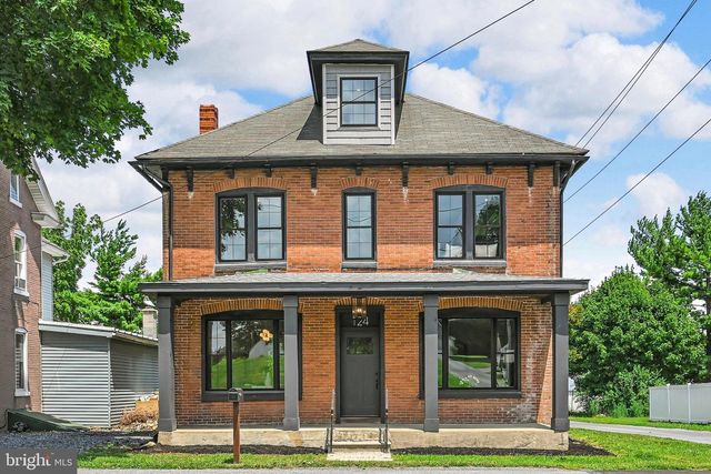 124 N SHERIDAN RD, Newmanstown, PA 17073