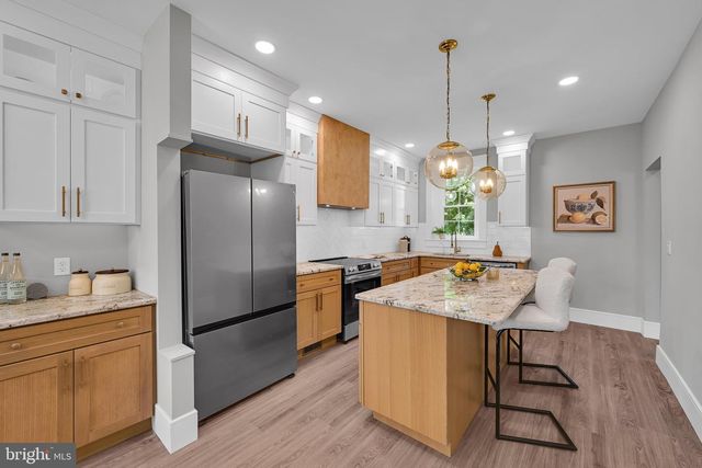 124 N SHERIDAN RD, Newmanstown, PA 17073
