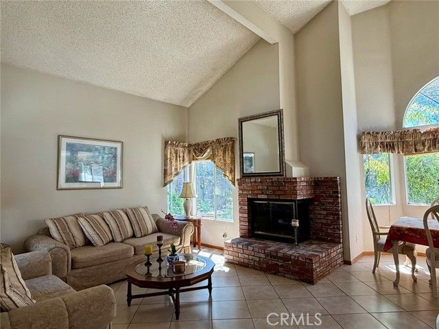 2699 Annapolis, San Bernardino, CA 92408