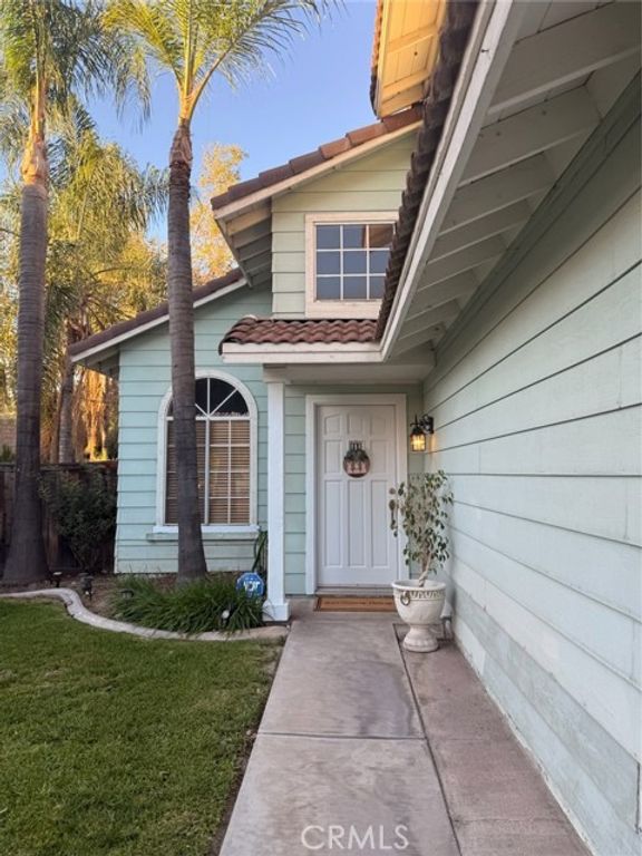 2699 Annapolis, San Bernardino, CA 92408