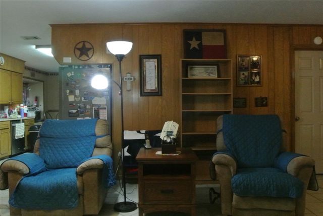 8125 Laurie Lane Lane, Lumberton, TX 77657