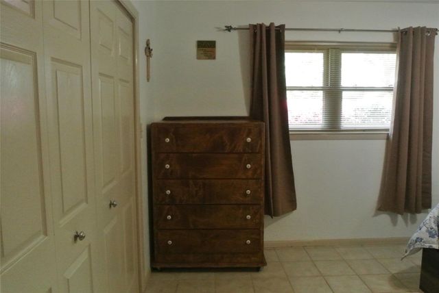 8125 Laurie Lane Lane, Lumberton, TX 77657