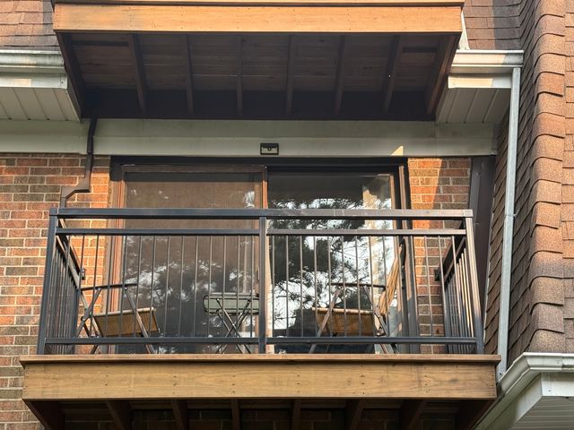 4170 Cove Lane 2B, Glenview, IL 60025