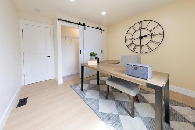 1992 De La Pena Avenue, Santa Clara, CA 95050