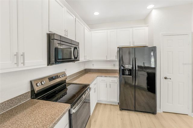 3351 WHITESTONE CIRCLE 304, Kissimmee, FL 34741