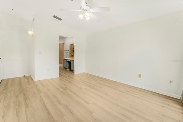 3351 WHITESTONE CIRCLE 304, Kissimmee, FL 34741