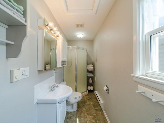 1614 SPACE AVE, Rapid City, SD 57701