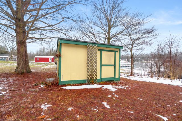 35485 County Road 665, Waverly Twp, MI 49079