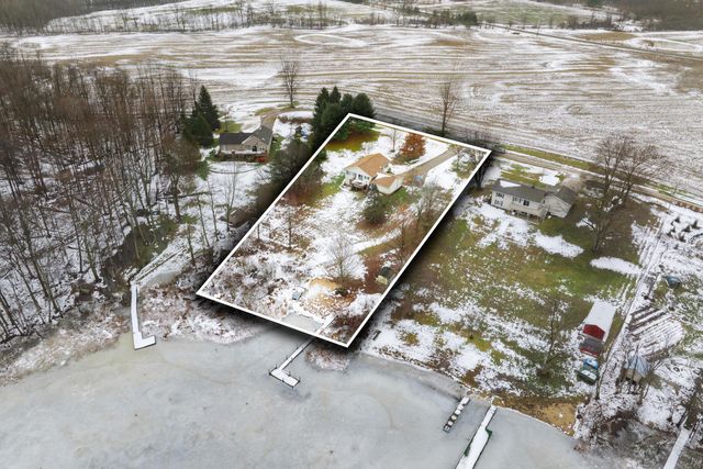 35485 County Road 665, Waverly Twp, MI 49079