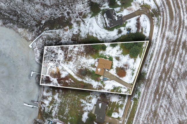 35485 County Road 665, Waverly Twp, MI 49079