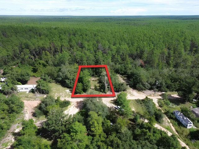20525 SE 140TH STREET, Umatilla, FL 32784