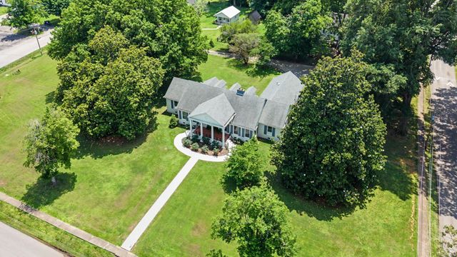 205 CHURCH ST, Somerville, TN 38068