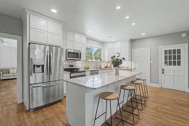 205 CHURCH ST, Somerville, TN 38068